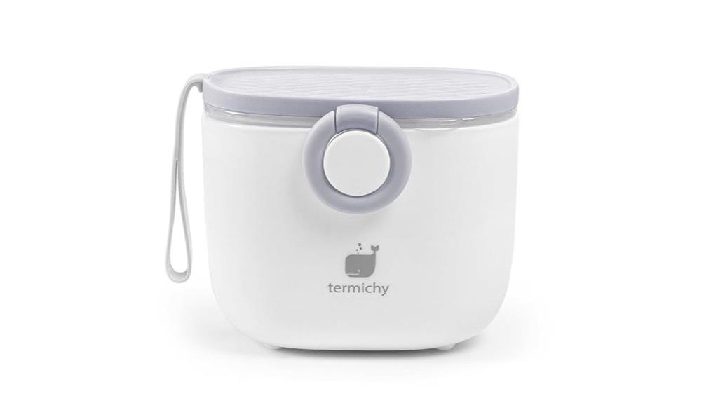 baby formula dispenser with scoop