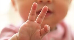 benefits of baby sign language